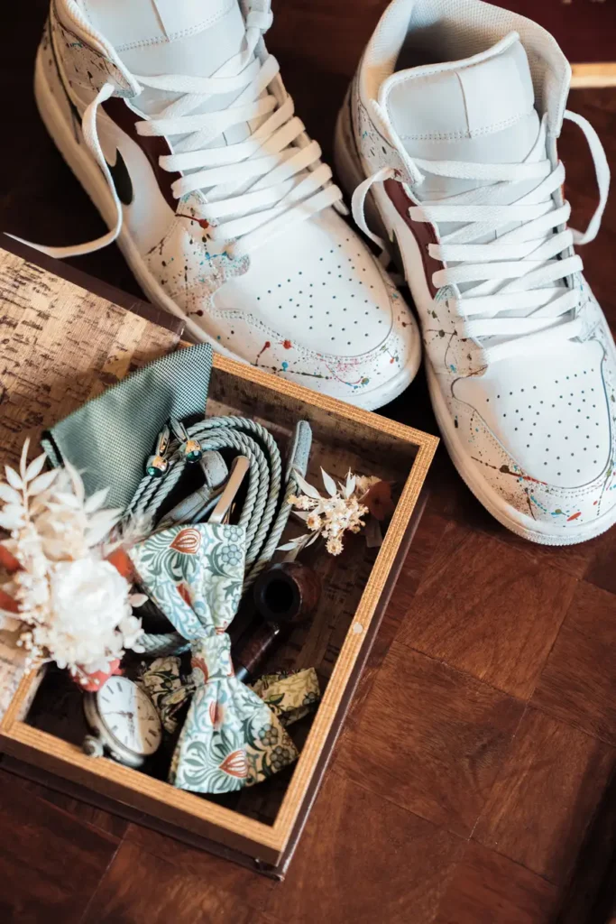 Chaussures et accessoires du marié