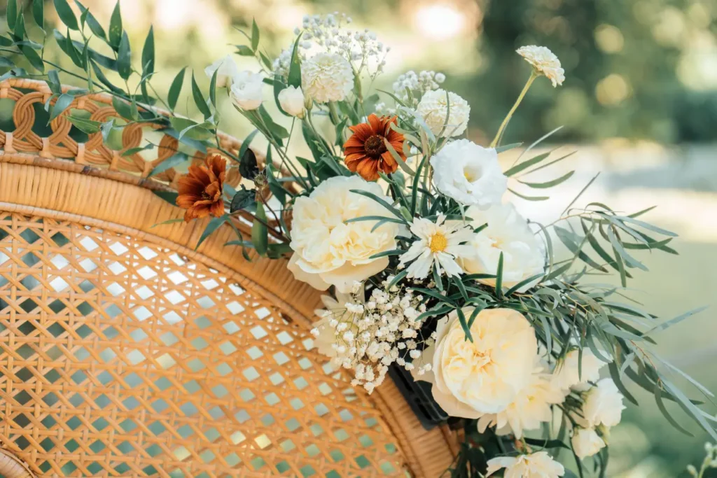 Bouquet de fleurs blanches pour le mariage en Gironde