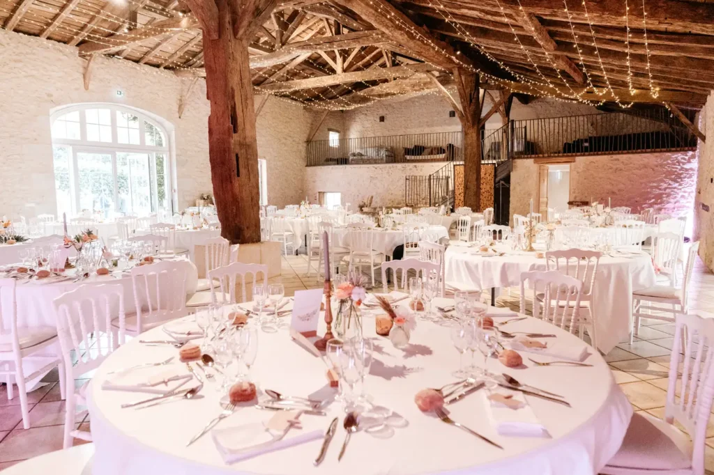 Décoration de table élégante au Domaine de Ségur