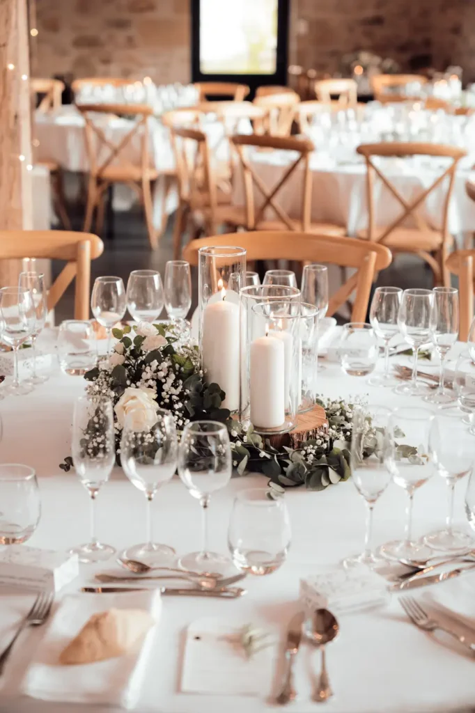 Table de réception dressée au Domaine le Herre