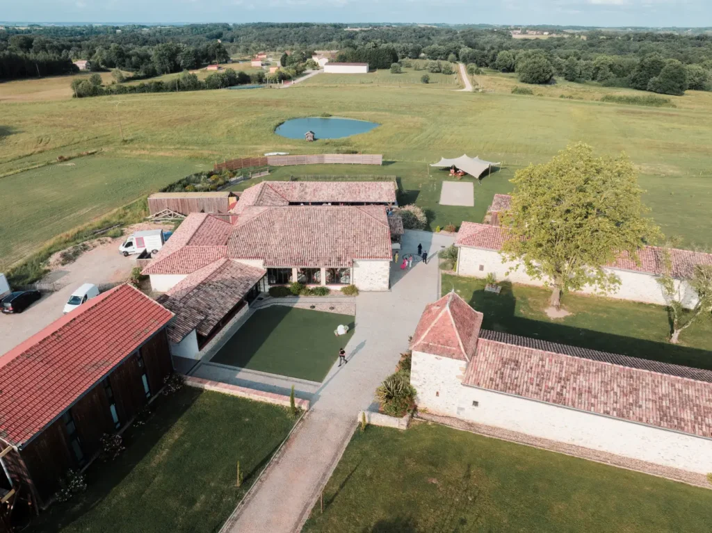 Vue aérienne du Domaine le Herre en Gironde