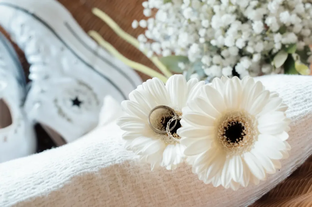 Détail floral du bouquet de mariée