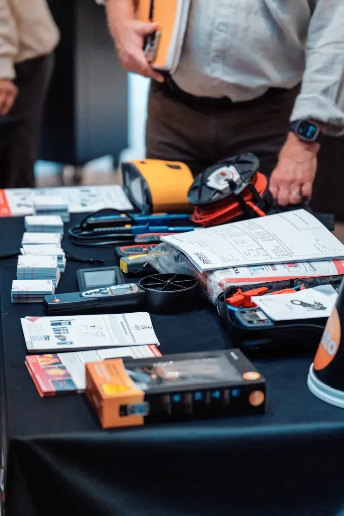 matériel professionnel présenté pendant un atelier